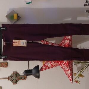 Purple ribbed soft leggings